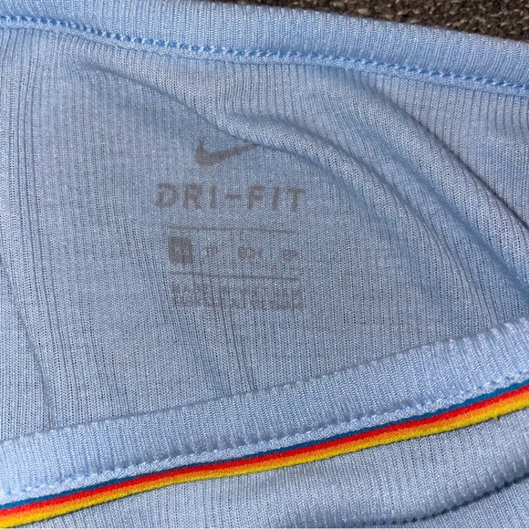 Nike Yoga Tank Top XS - Picture 4 of 4